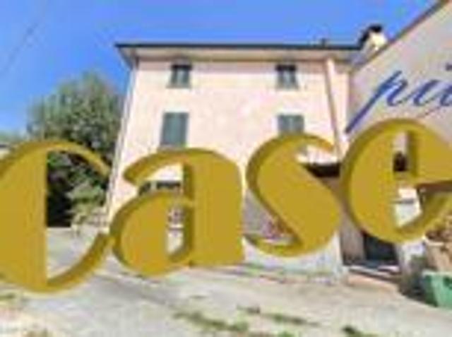 Rustico in vendita a Camaiore, Toscana