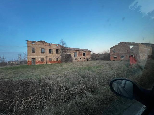 Rustico in vendita a Unione delle Terre d'Argine, Campogalliano