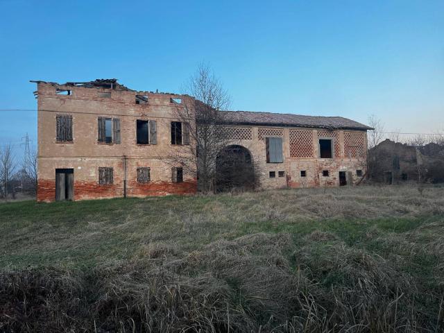Rustico in vendita a Unione delle Terre d'Argine, Campogalliano