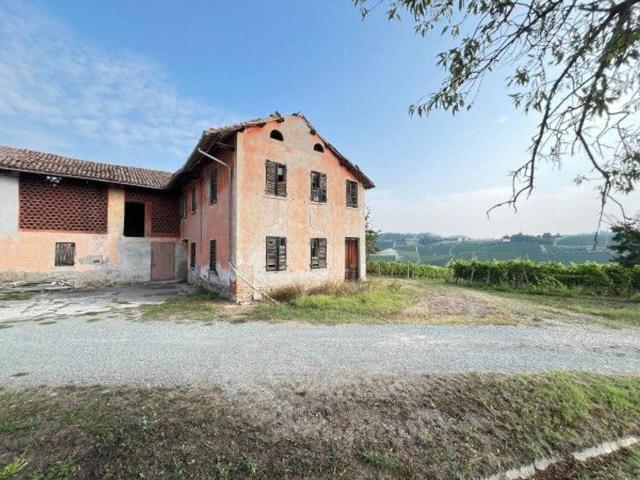 Rustico in vendita a Piemonte, Asti
