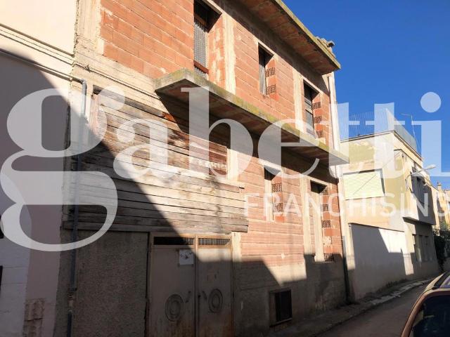 Rustico in vendita a Puglia, Barletta-andria-trani