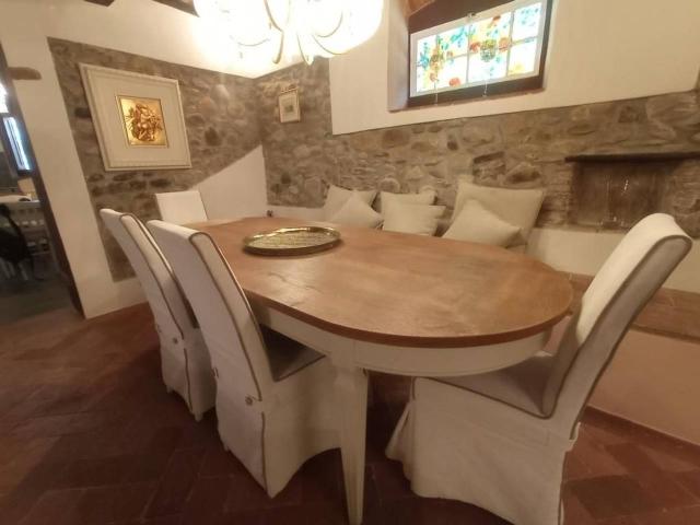 Rustico in vendita a San Leonardo in Treponzio, Capannori