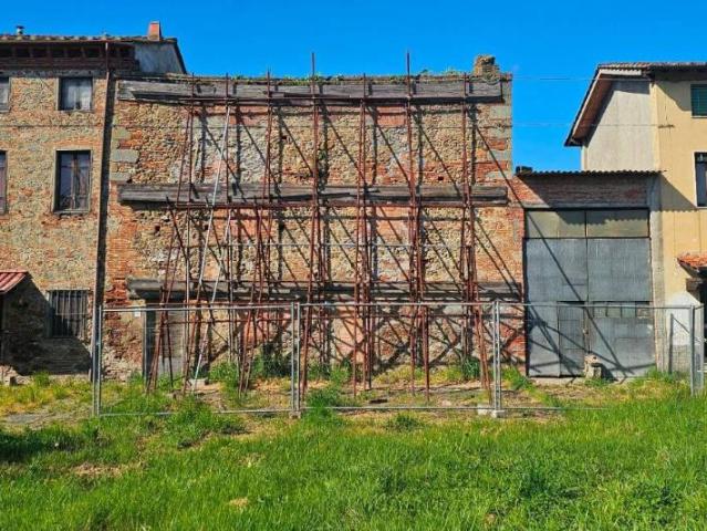 Rustico in vendita a Zone, Capannori