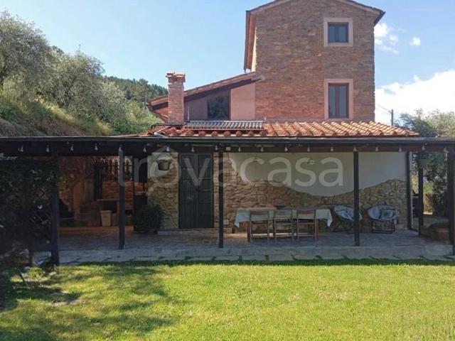 Rustico in vendita a San Ginese di Compito, Capannori