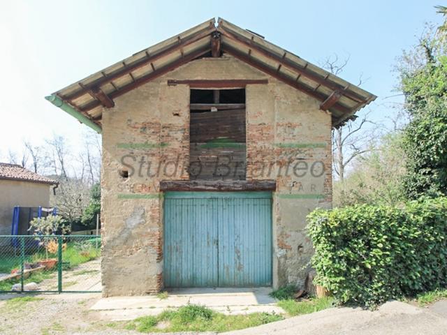 Rustico in vendita a Realdino, Carate Brianza