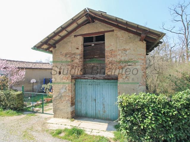 Rustico in vendita a Realdino, Carate Brianza