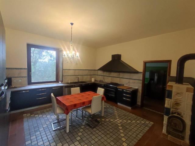 Rustico in vendita a Carpaneto Piacentino, Reggio Emilia