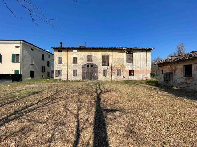 Rustico in vendita a Unione delle Terre d'Argine, Carpi