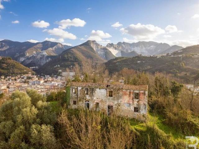 Rustico in vendita a Carrara, Toscana