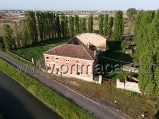 Rustico in vendita a Casaleone, Veneto