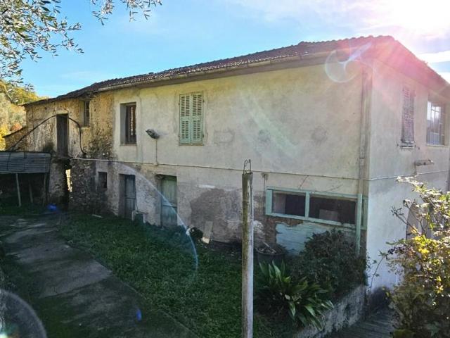 Rustico in vendita a Casanova Lerrone, Liguria