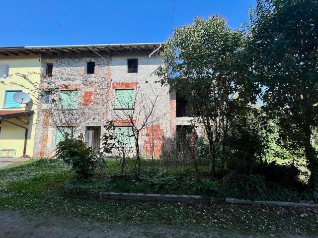 Rustico in vendita a Casarsa Della Delizia, Friuli-Venezia Giulia