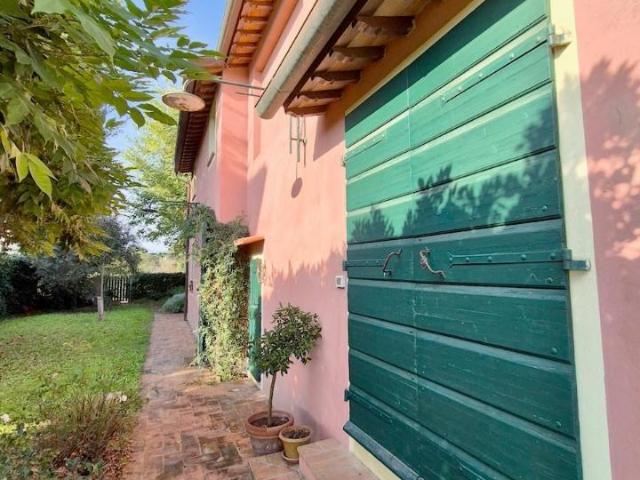 Rustico in vendita a Casciana Terme Lari, Perignano