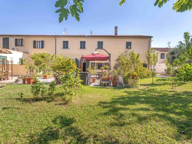 Rustico in vendita a Pettori, Cascina