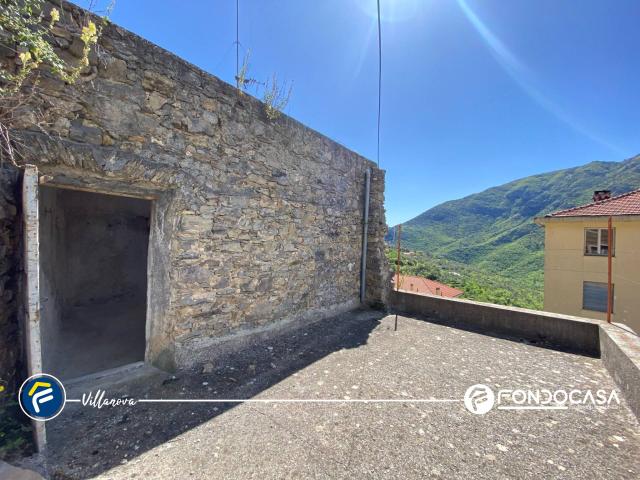 Rustico in vendita a Castelbianco