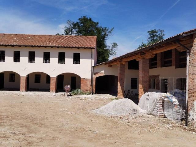 Rustico in vendita a Castelfranco Veneto, Veneto