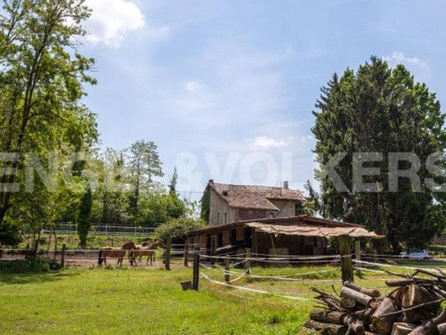 Rustico in vendita a Castelletto sopra Ticino, Novara
