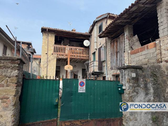 Rustico in vendita a Tagliuno, Castelli Calepio
