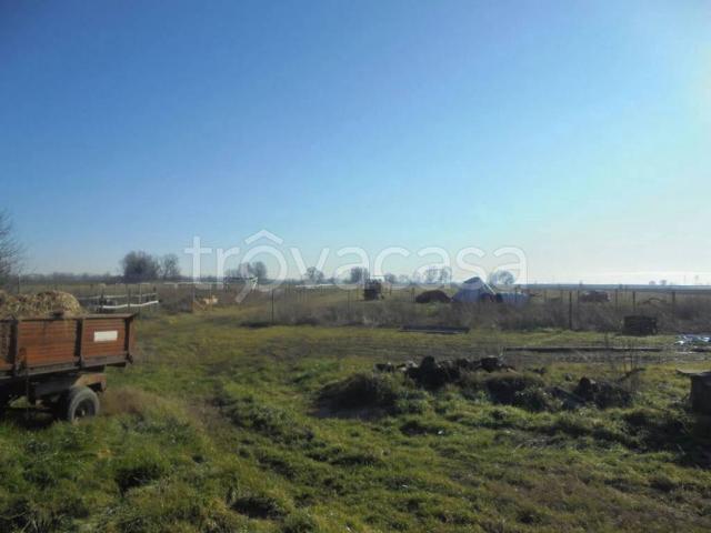 Rustico in vendita a Castelvetro Piacentino, Reggio Emilia