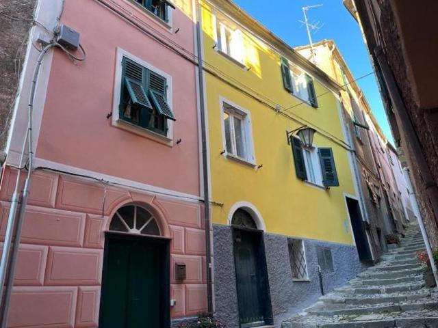 Terreno in vendita a Castiglione Chiavarese, Liguria