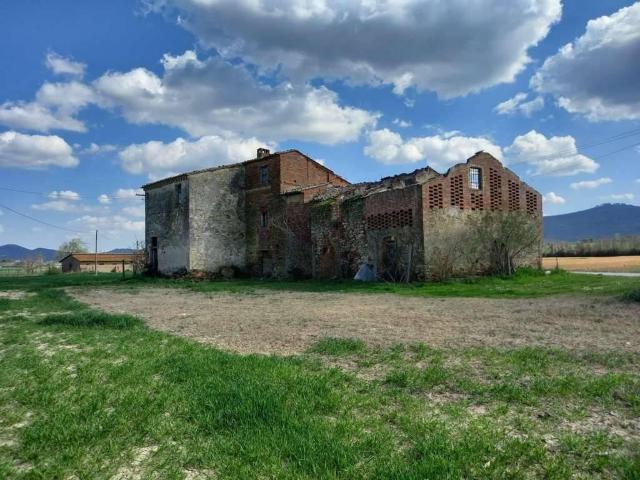 Rustico in vendita a Macchie, Gioiella