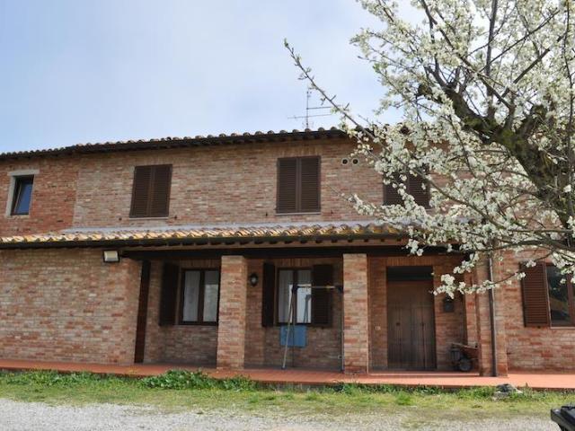 Rustico in vendita a Castiglione del Lago
