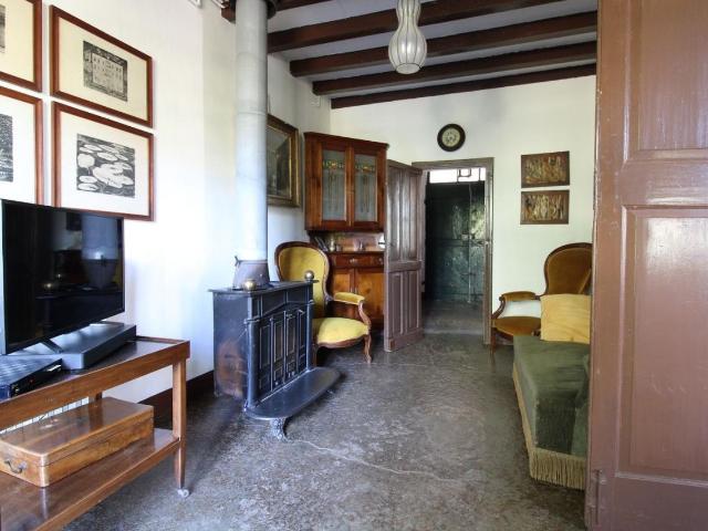 Rustico in vendita a Cavriago-San Terenziano, Cavriago