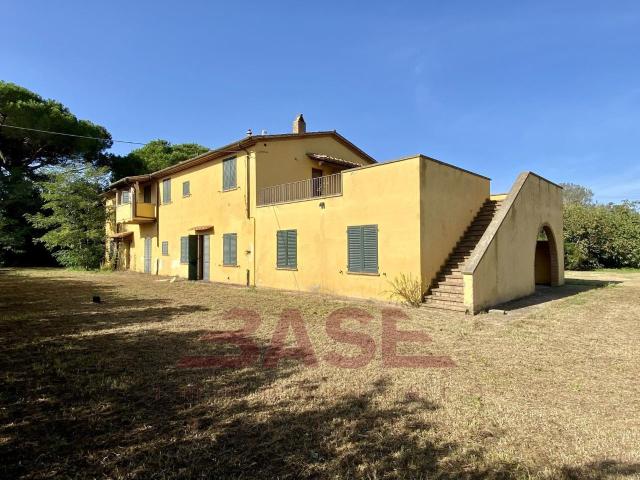Rustico in vendita a Cecina, Toscana