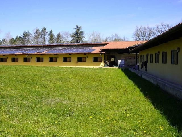 Rustico in vendita a Piemonte, Asti
