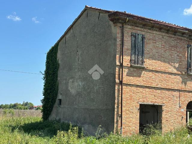 Rustico in vendita a Castiglione di Cervia, Cervia