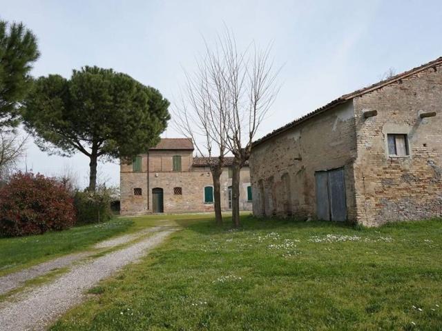 Rustico in vendita a Cervia, Reggio Emilia