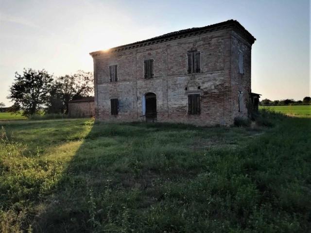 Rustico in vendita a Castiglione di Cervia, Cervia