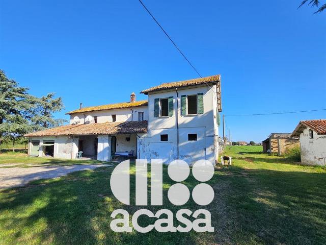 Rustico in vendita a Unione dei comuni Valle del Savio, Cesenà