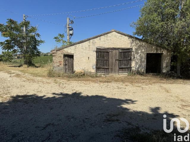 Rustico in vendita a Riomoro, Colonnella