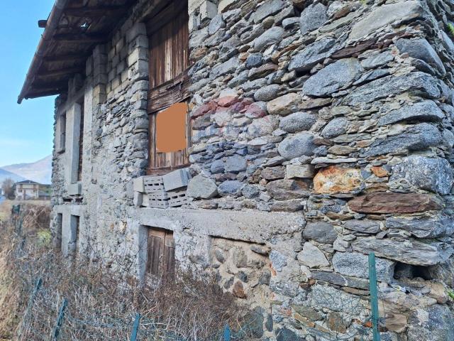 Rustico in vendita a Colorina, Lombardia
