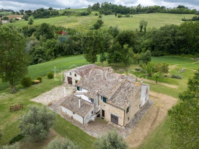 Rustico in vendita a Marche, Ancona