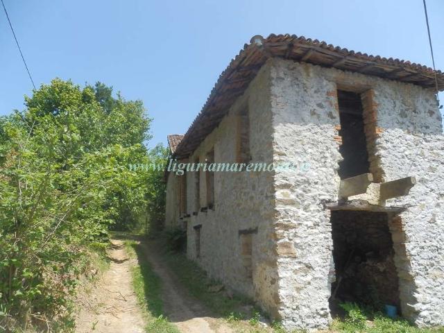 Rustico in vendita a Dego, Liguria