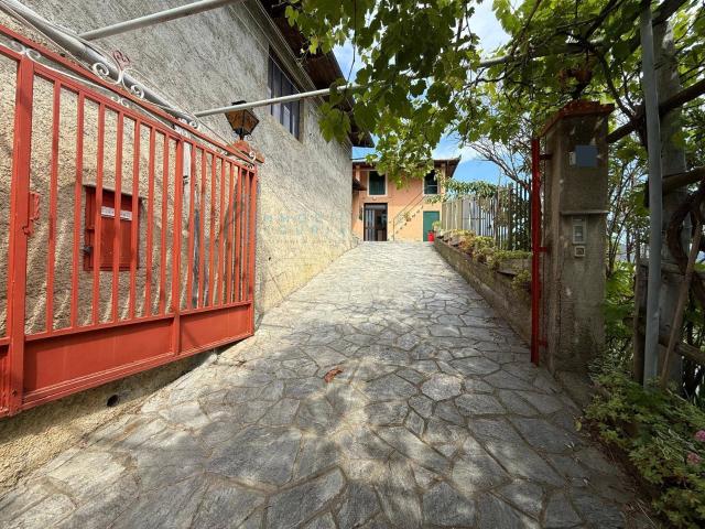 Rustico in vendita a Erli, Liguria