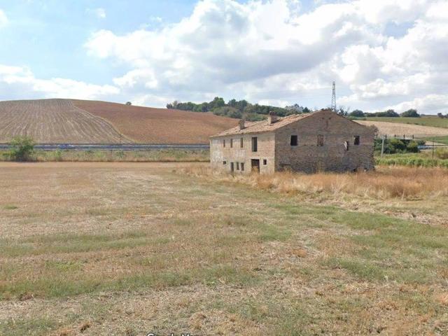 Rustico in vendita a Fano, Pesaro e Urbino