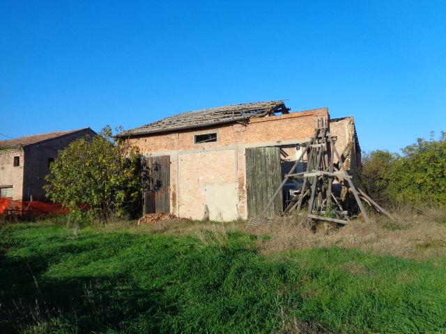 Villa Indipendente in vendita a Ferrara, Reggio Emilia
