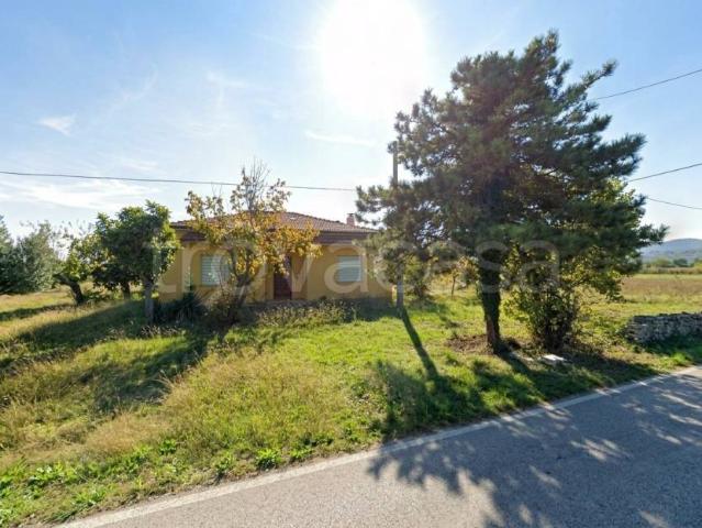 Rustico in vendita a Orsogna, Chieti