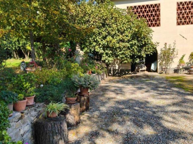 Rustico in vendita a Figline e Incisa Valdarno, Figline Valdarno