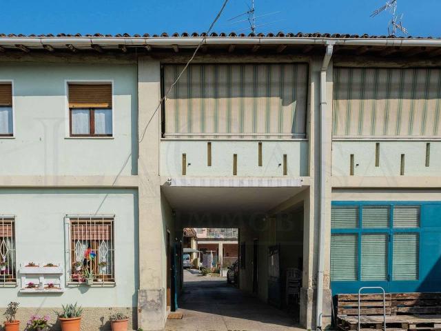 Rustico in vendita a Onzato di Flero, Flero