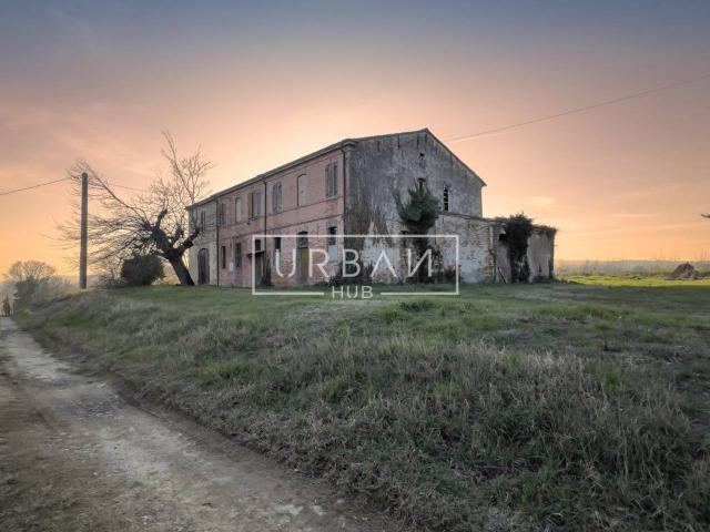 Rustico in vendita a Unione di Comuni della Romagna Forlivese, Quattro