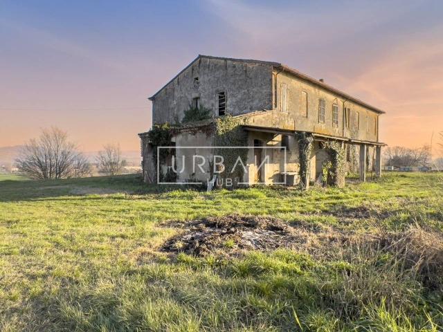 Rustico in vendita a Unione di Comuni della Romagna Forlivese, Quattro