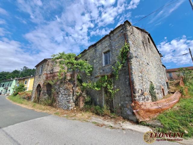 Rustico in vendita a Unione di comuni Montana Lunigiana, Villafranca In Lunigiana