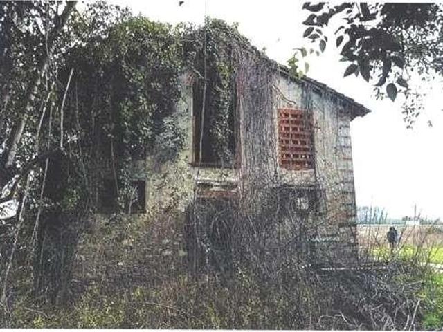 Rustico in vendita a Vittoria Apuana, Forte dei Marmi