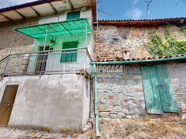 Rustico in vendita a Unione dell'Appennino Bolognese, Gaggio Montano