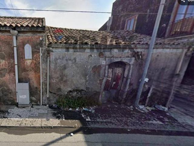 Terreno in vendita a Giarre, Sicilia