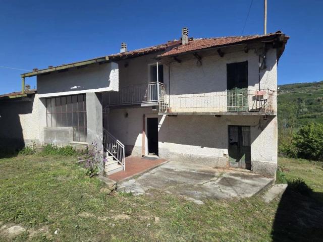 Rustico in vendita a Gorzegno, Cuneo